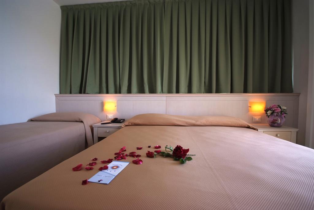 Hotel Dino Capoliveri  Quarto foto